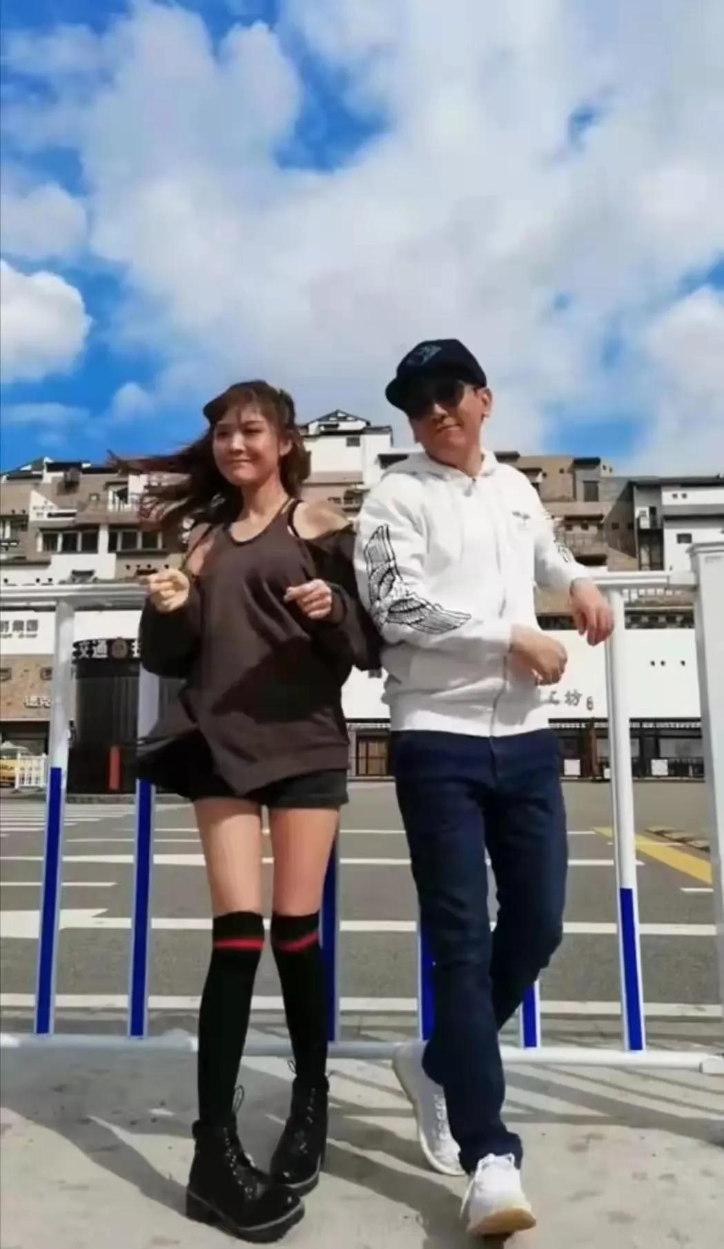 二嫂苏妙婵虎艳芬嫁给了大伯康祈光?现实中她与苏志丹有一个女儿