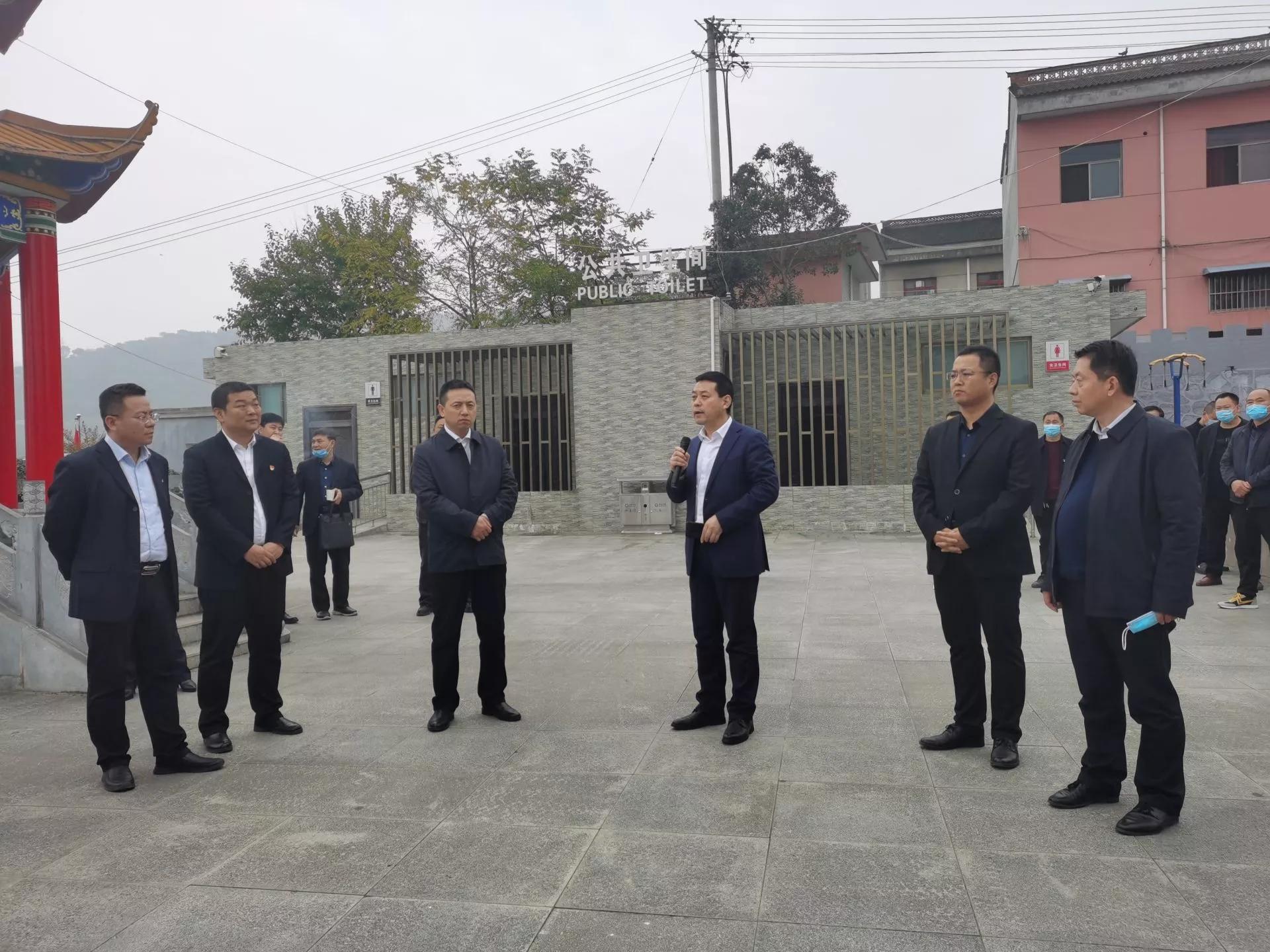 陕西：宝鸡市渭滨区召开农村人居环境整治流动现场会
