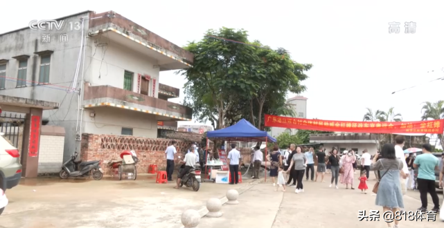 全红婵村小卖部老板：她夺冠我赚了一大笔 网红疯狂打卡帐篷不愁卖
