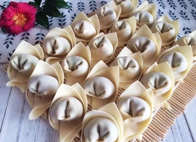 馄饨的包法简单又快的(馄饨皮可以做什么美食)-懂懂生活网