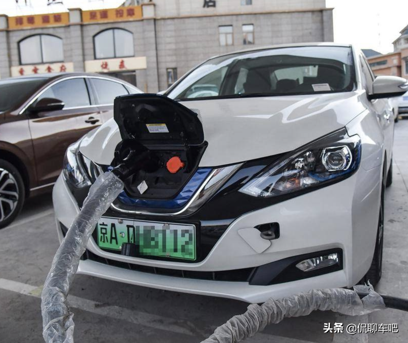 初次触电忽略这两点可能会出事？纯电动汽车使用该注意什么？