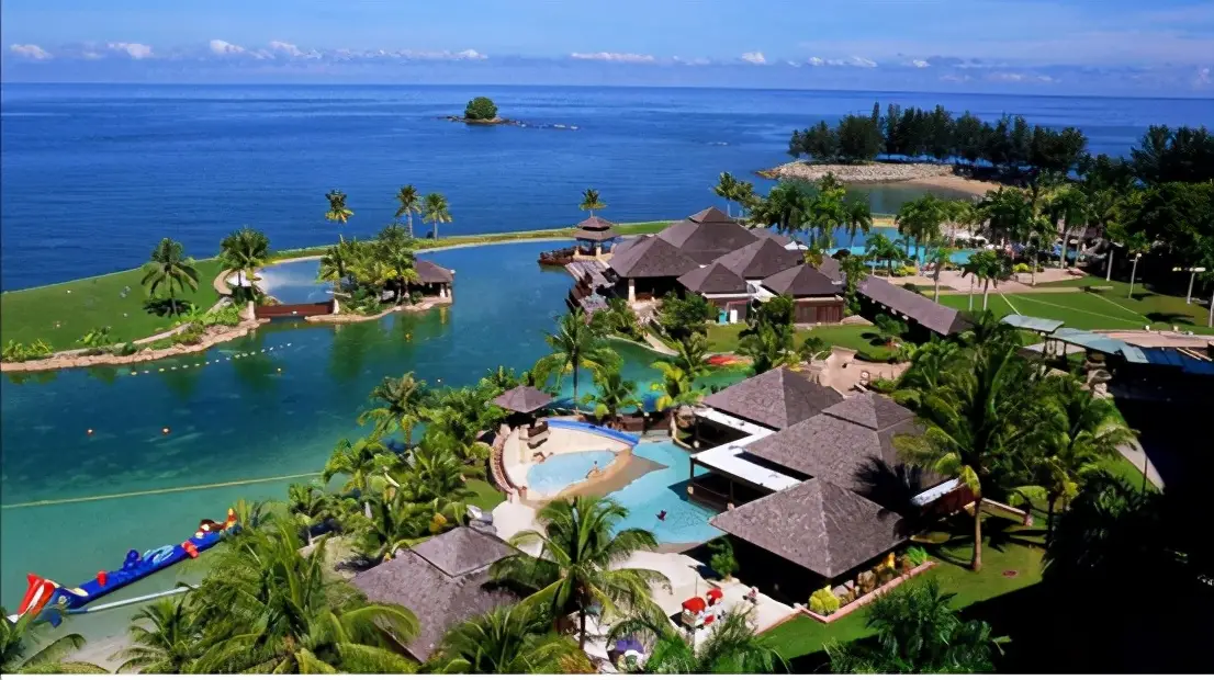 人均GDP世界排名36，这个面积还不如上海的国家，为何如此富裕？