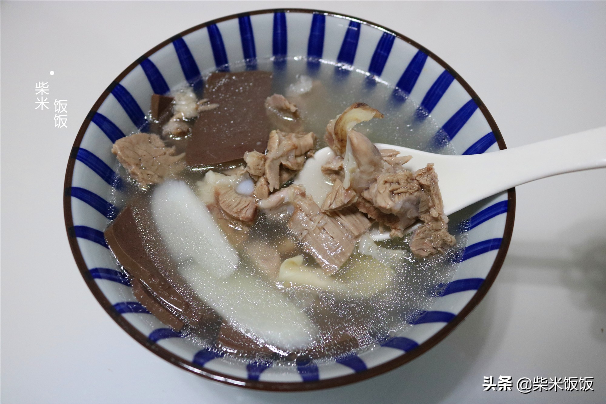 羊肉汤炖制方法与技巧详解