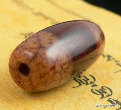 血胆玛瑙,天珠(九眼天珠鉴定) 第3张