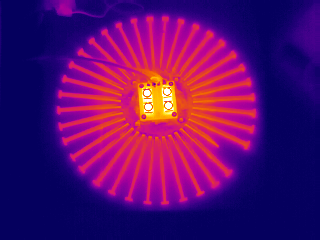 How does an infrared thermal imager detect LED chips?