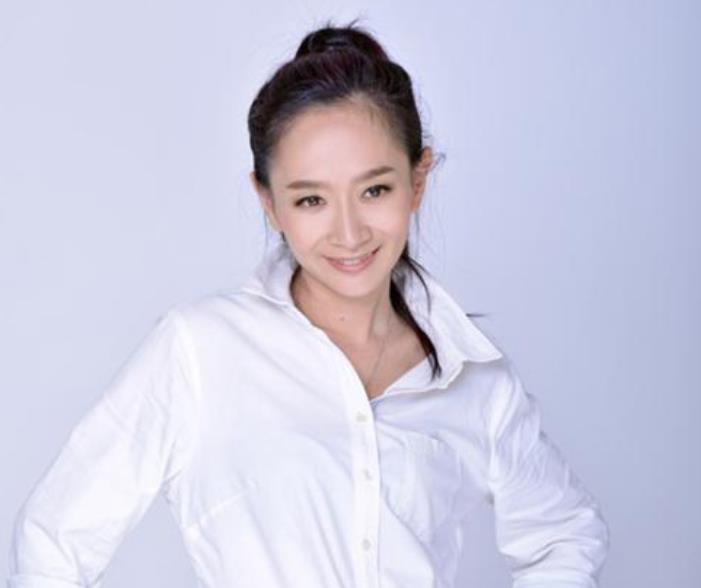 主持人王芳丈夫是谁多大？田捷有过婚史王芳是他几任老婆前妻简介