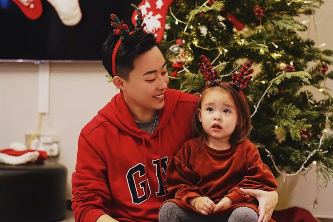 29岁身价千万，50万赴美试管生女，叶海洋凭什么敢不结婚生孩子？