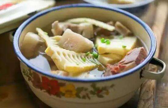 上海特色美食攻略，上海小囡最爱的本帮美食，老上海的味道