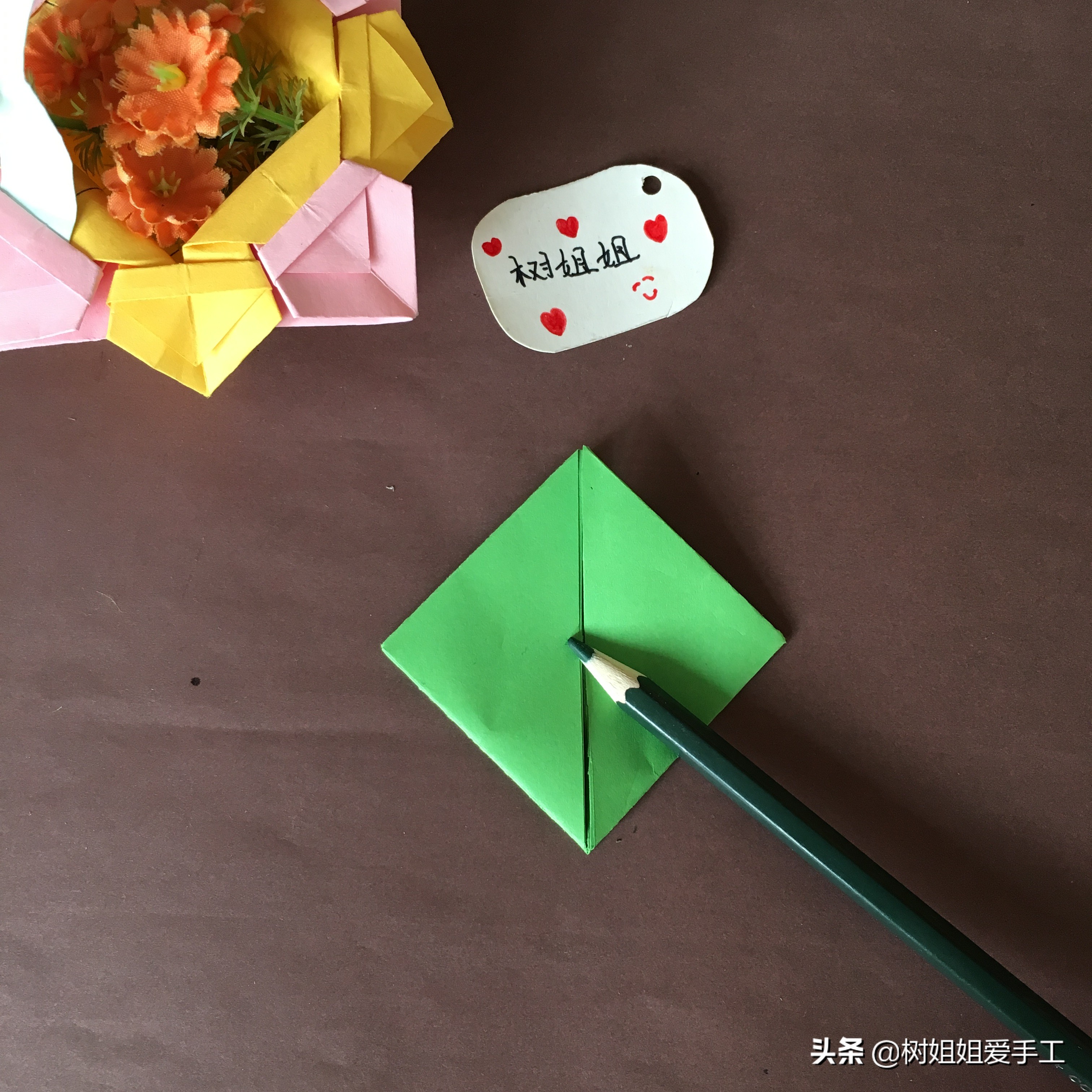 亲子折纸：跳跳蛙的折法，适合6岁以上儿童