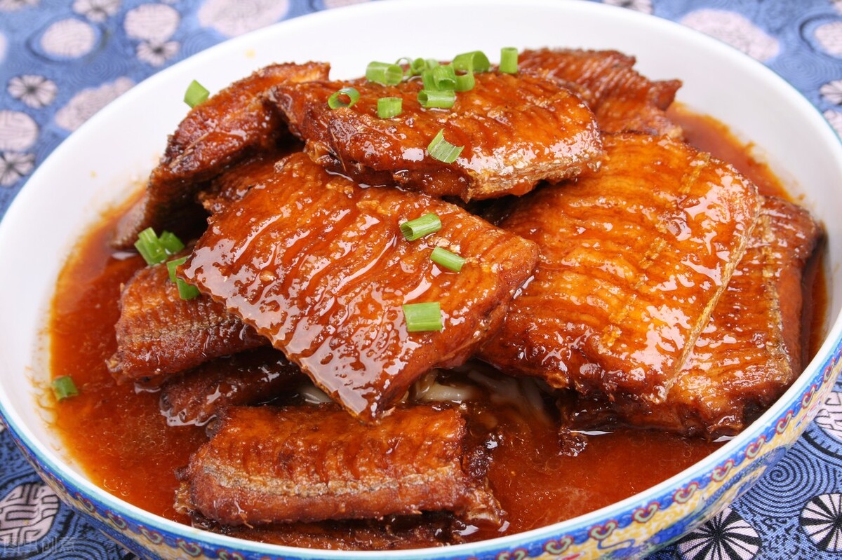 天冷进补多吃鱼肉，这5道鱼的做法最是解馋，营养好吃，孩子都爱