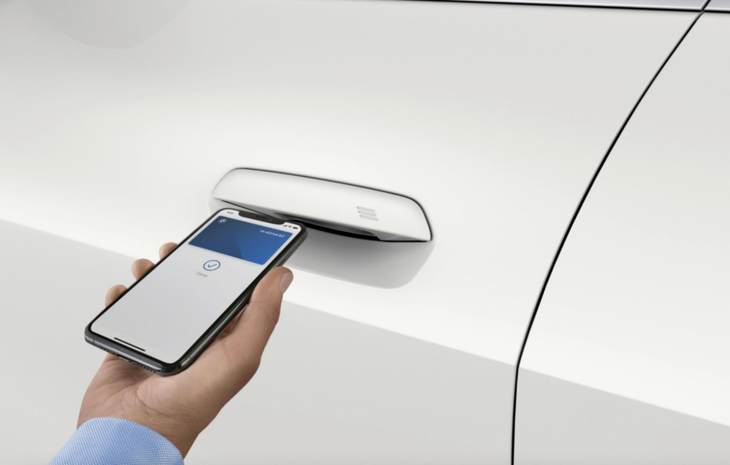 创新BMW iX上市 携手创新BMW i4全面开启中国市场电动化转型第二阶段