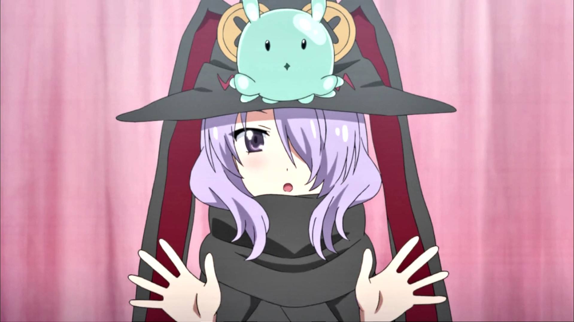 魔女毛和披风根本展现不出人家的"神秘",再加上那一头高贵神秘的紫发