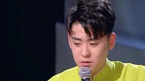 李欧曝出张云雷坠楼内情！老郭做法获网友支持：封杀的好