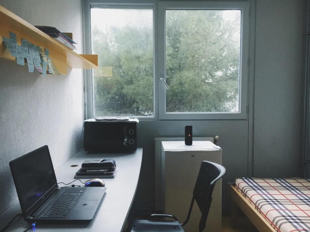 住在英国 | 开学在即，英国留学生还不知道怎么住？