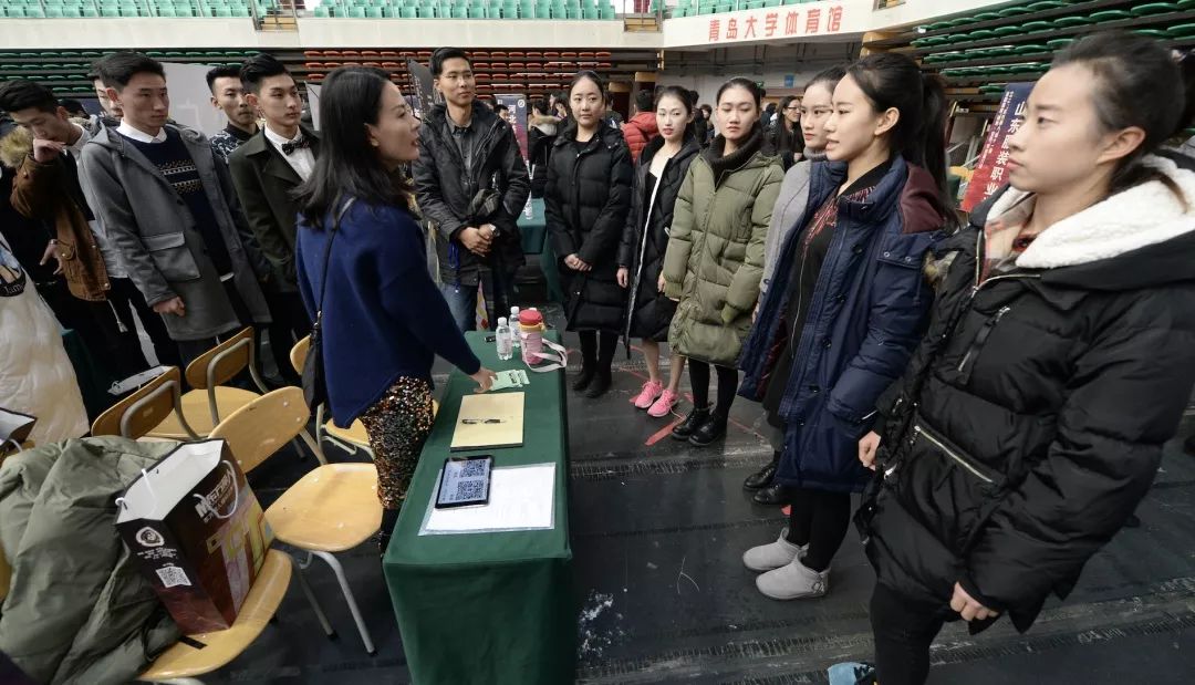 东方丽人模特·空乘专业全国高校推介会—你的强力艺考助推器