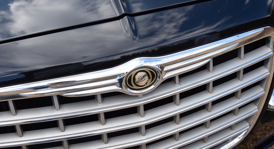 复古、肌肉、典雅——克莱斯勒300C