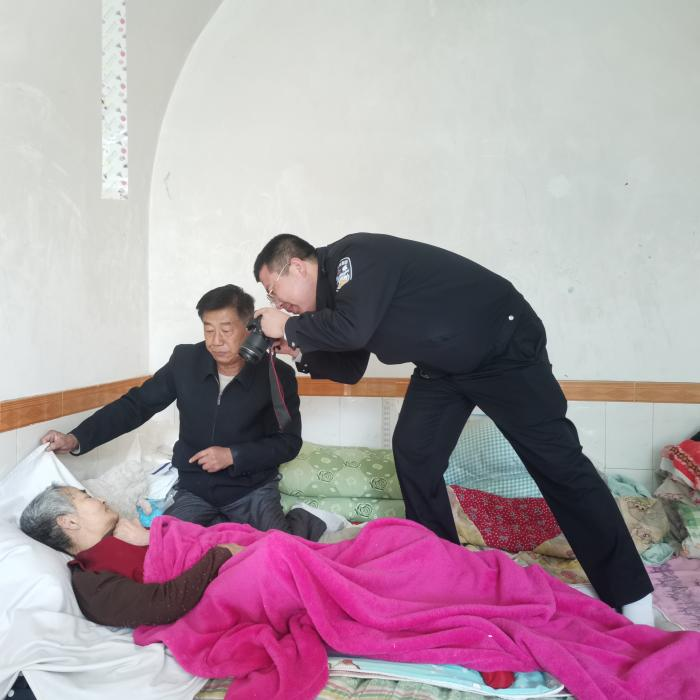绥德公安服务“到家”耄耋老人交口称赞