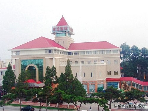 河北省秦皇岛市星级酒店一览表！请问你去过几家？