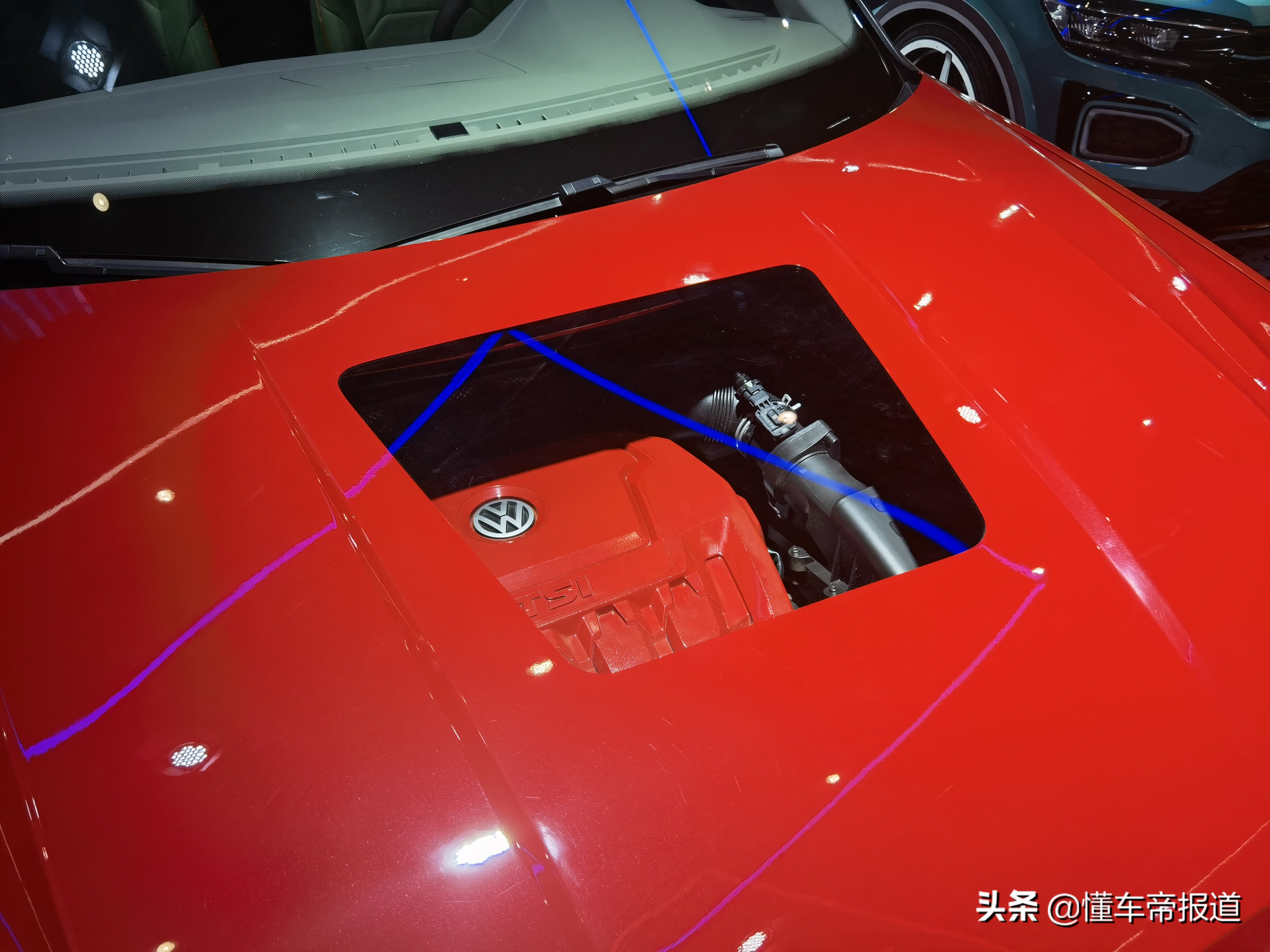 新车 </p><p>　　“宽体”轿跑SUV，一汽-大众探岳X用户共创版实车亮相