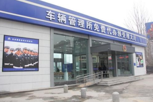 驾照实习期扣多少分，才会被降级？老司机：记住这一数字