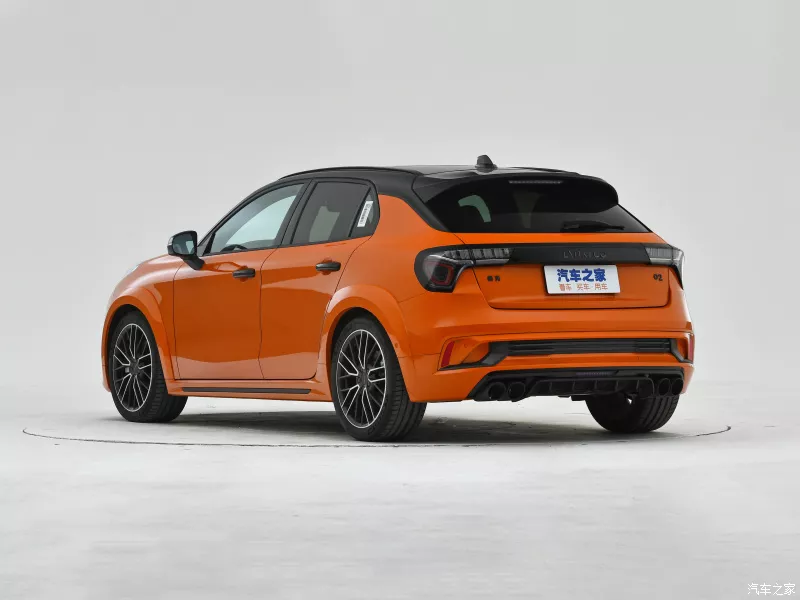 领克02 Hatchback：2.0T+8AT，外观运动时尚，年轻人的好选择