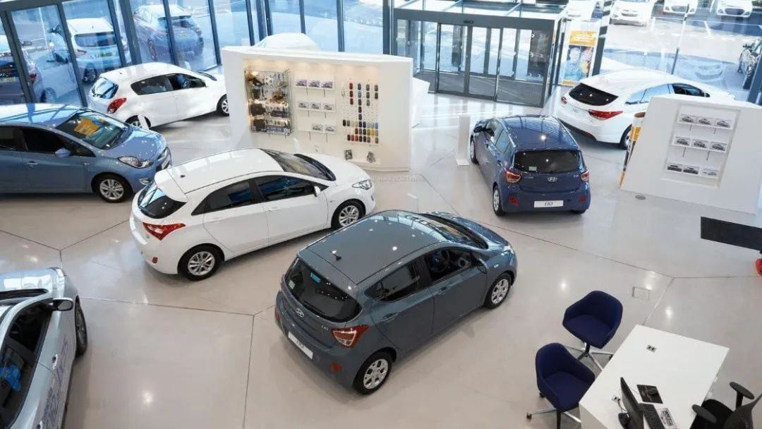 这三个时间段去买车，价格相对便宜，4S店赔本也会把车卖给你