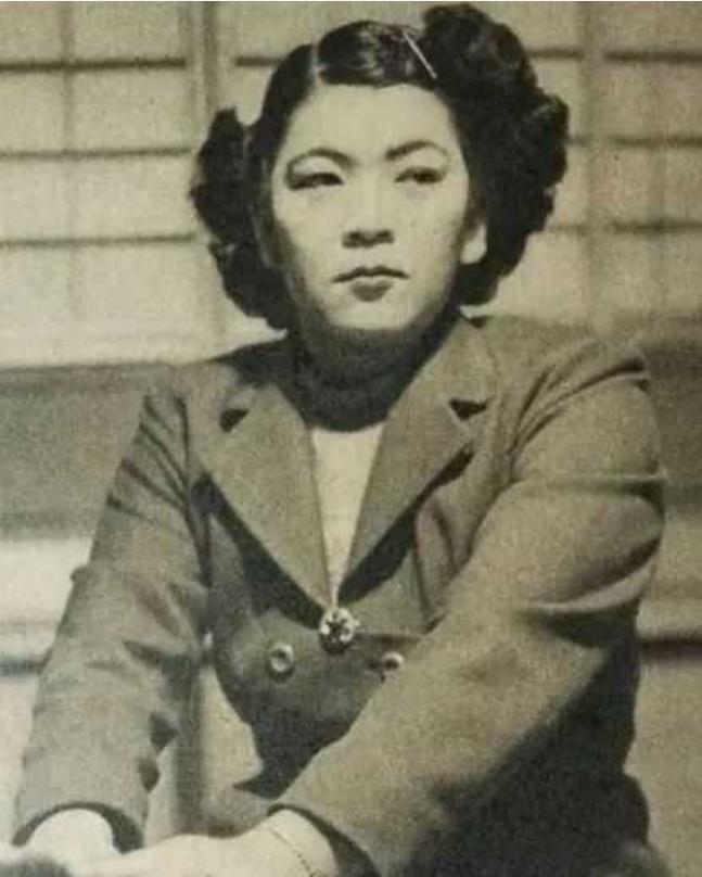 1944年日本1女32男流亡荒岛6年，获救时仅剩20人，他们经历了什么