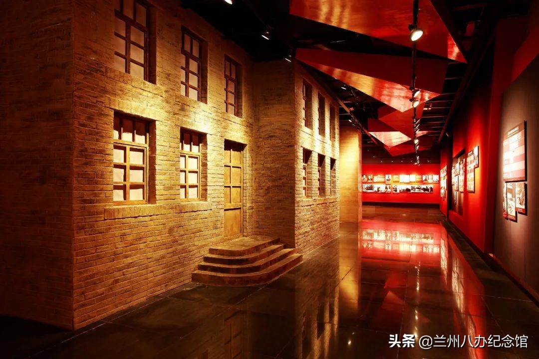 在线观展 