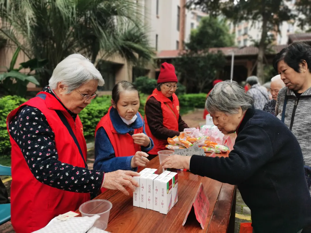 国德赶集日！贩卖别样快乐