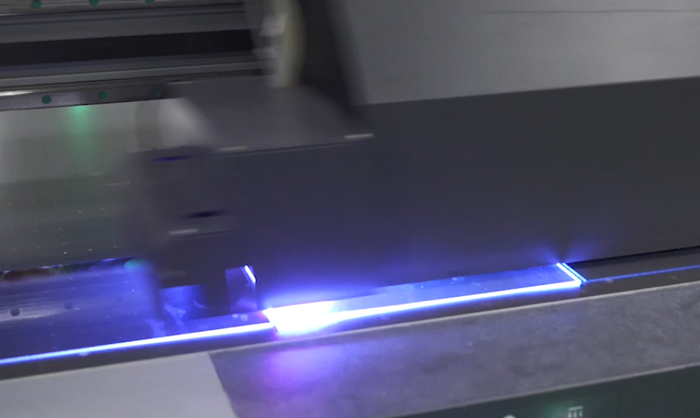 UV打印機(jī)UV燈的維護(hù)指南
