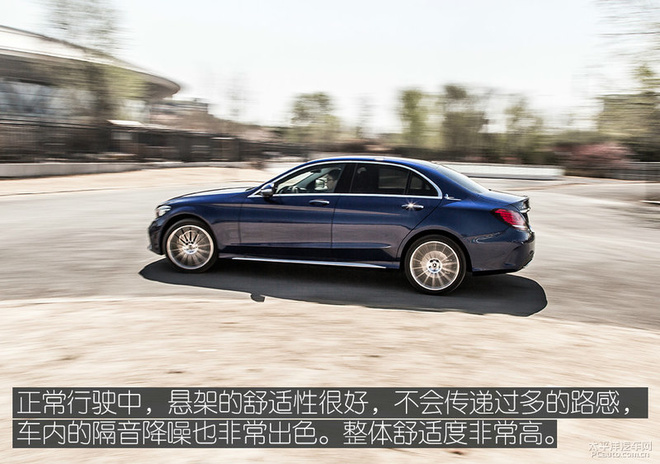 试驾2019款奔驰C300L，改变不仅只有颜值，还有性价比
