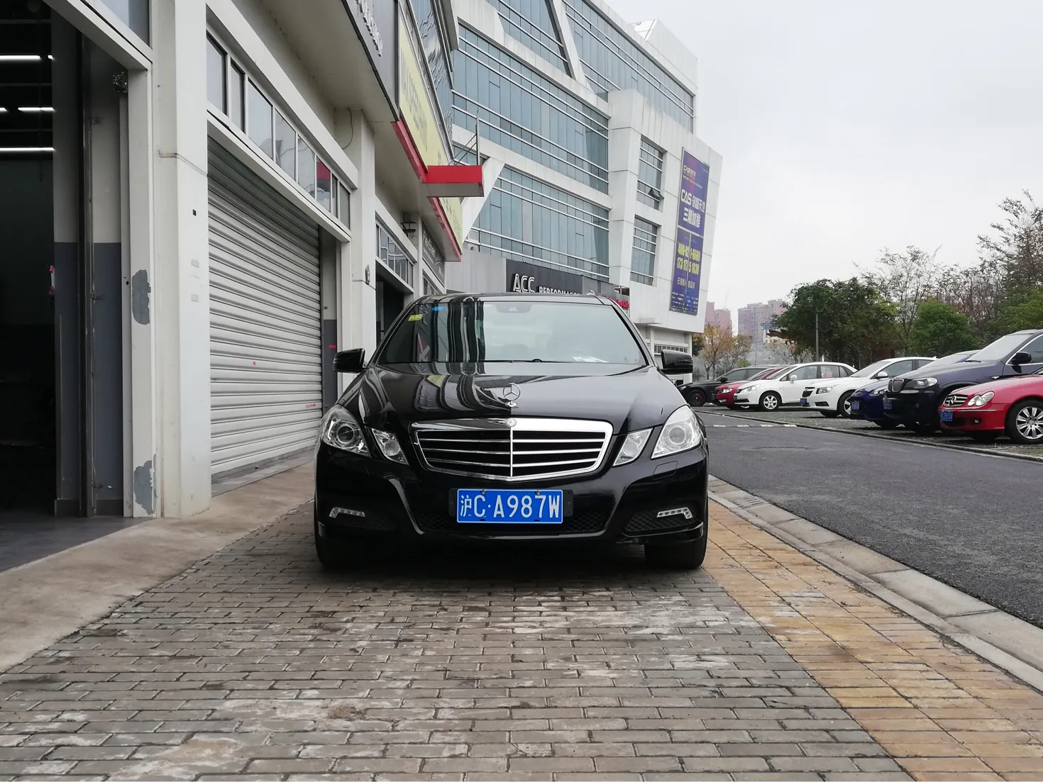 方灯E300L“辅助蓄电池故障”