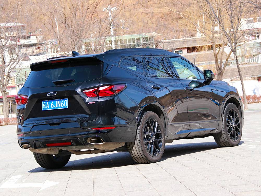 家用大七座也能很年轻，试驾雪佛兰开拓者RS