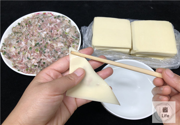 包馄饨只服四川这种包法，好看还煮不破，看完你也快学起来吧