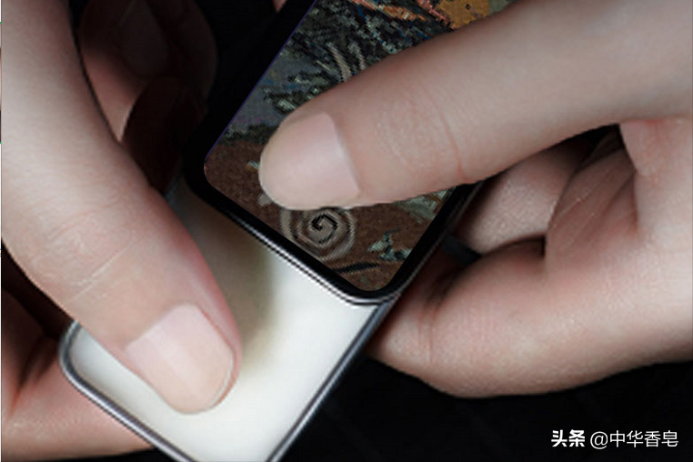 野外防护套装，能够让心灵贴近自然，用心去聆听大自然的声音