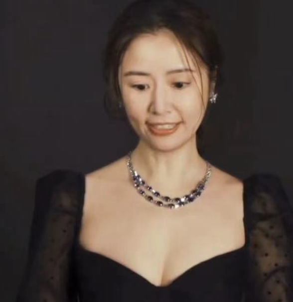 林心如最新专访用“台湾省”三个字表明政治立场，网友为其点赞