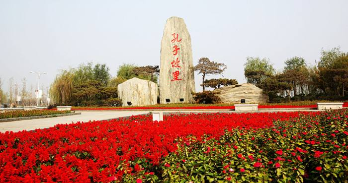 李白被山东大儒讥讽，他啥也不说，回家作一诗成千古骂人绝唱
