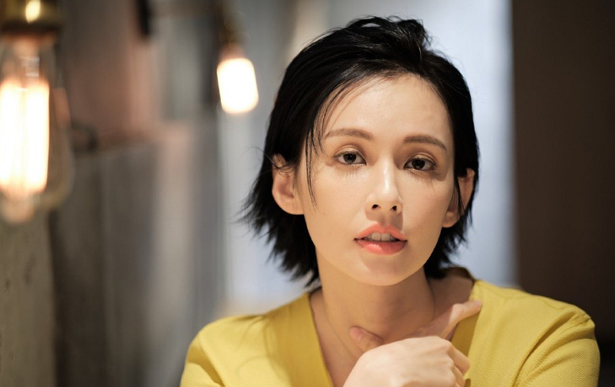 "宅男女神"袁艾菲:曾因溺水与男友分手,在10年后重逢变夫妻