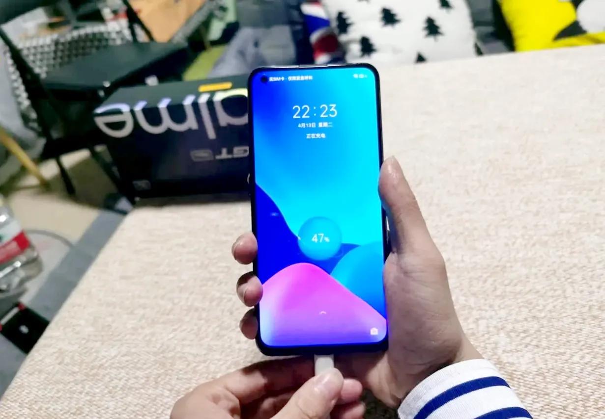 手機面臨退休的4個忠告：別糾結(jié)，出現(xiàn)1個以上就說明你該換手機了