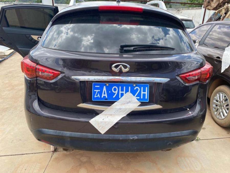 司法拍卖成功！云南昆明一辆云A9H12H英菲尼迪FX35以17万余元成交