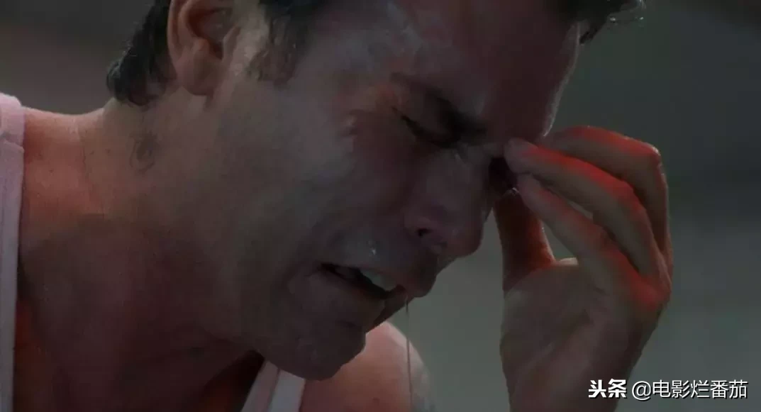 不看到片尾,你永远不知道这部影片还会反转多少次!