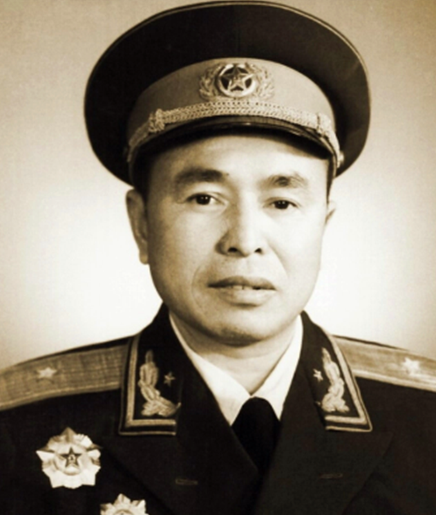 1946�꣬6ǧ����ž����о���Χ��һ����վ���������ܰ�����ͻΧ