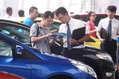 买车什么时候最便宜？销售不小心说漏嘴：这三个时间都可以