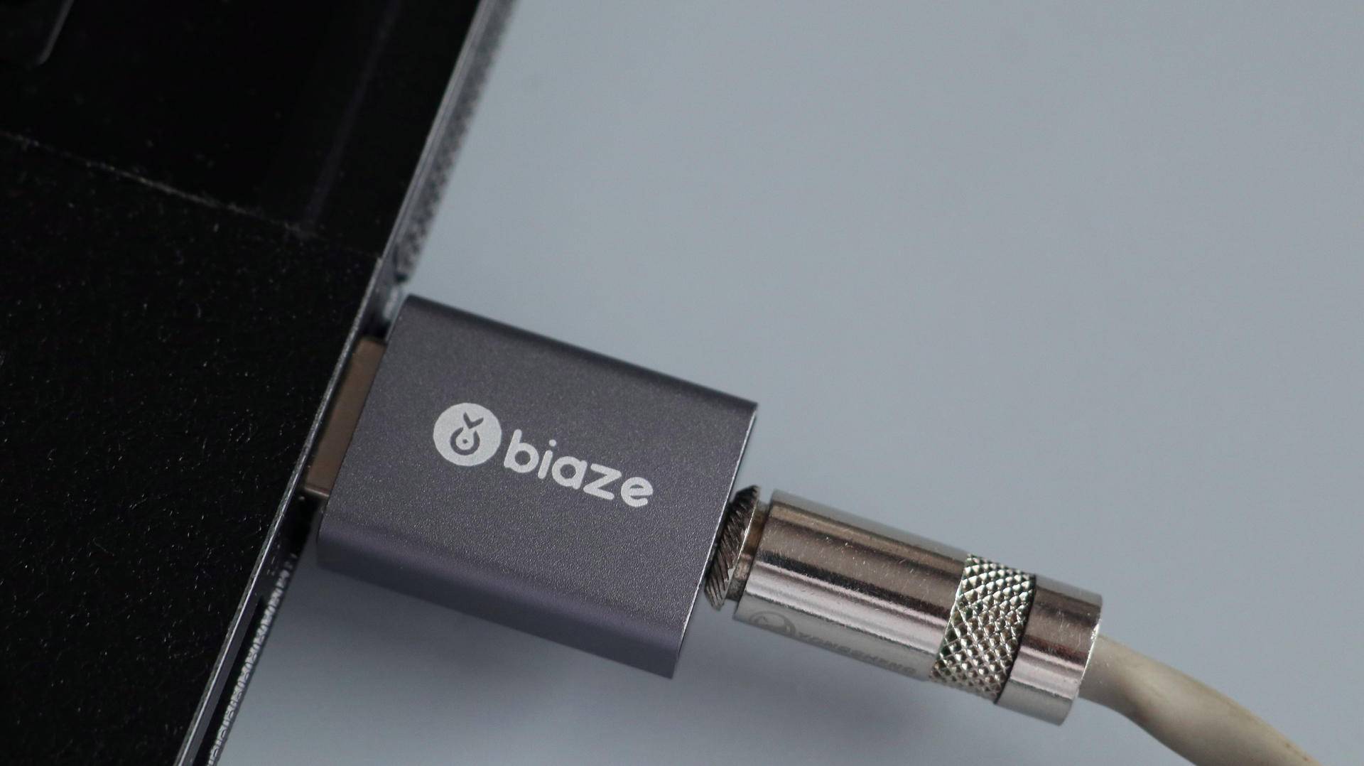 毕亚兹USB外接声卡：即插即用的好声音，甚至可以接调音台