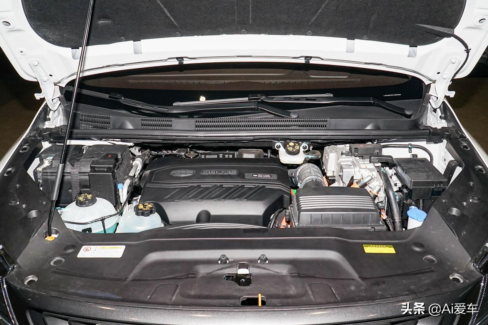 1.5L油耗独立6座低价MPV，超1米9宽体设计，实用空间大，嘉际ePro