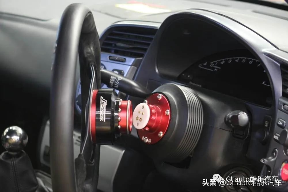 要不要改那么帅的方向盘，我犹豫了好久