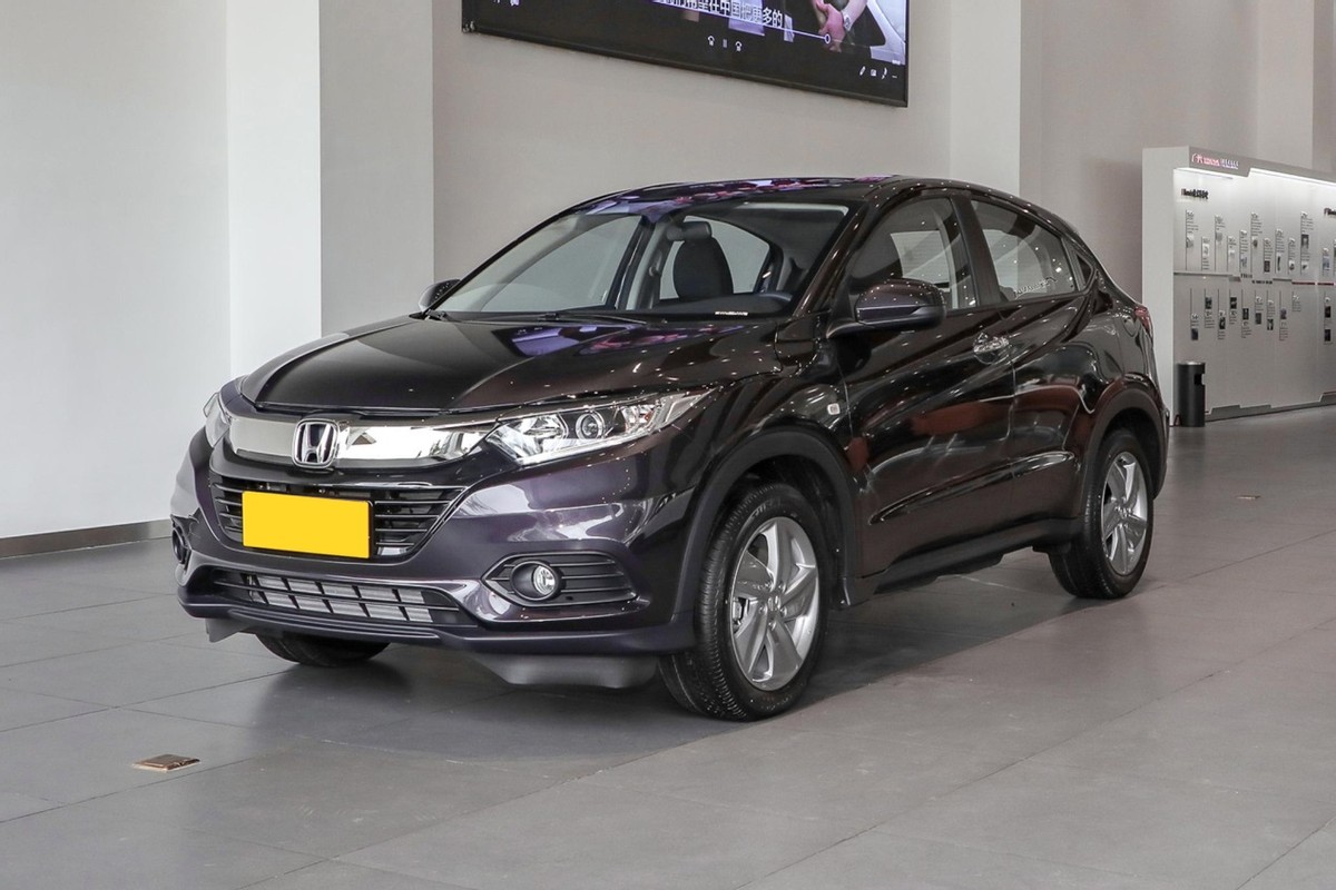 本田又一精品SUV，一箱油能跑820公里，12.78万起，带你看缤智