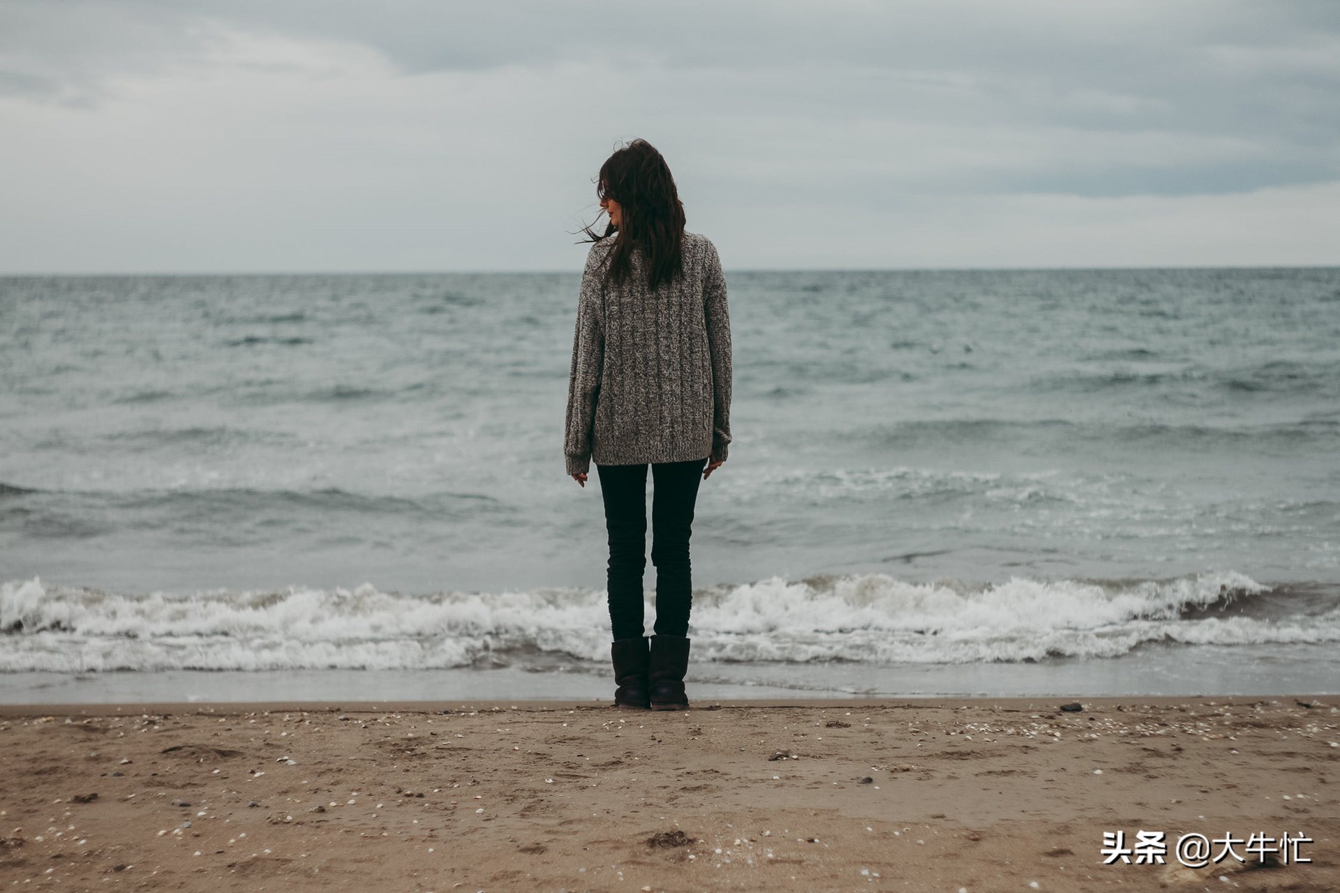 现实的婚姻，不现实的爱情幻想，以及一个离婚女人的苦涩心情