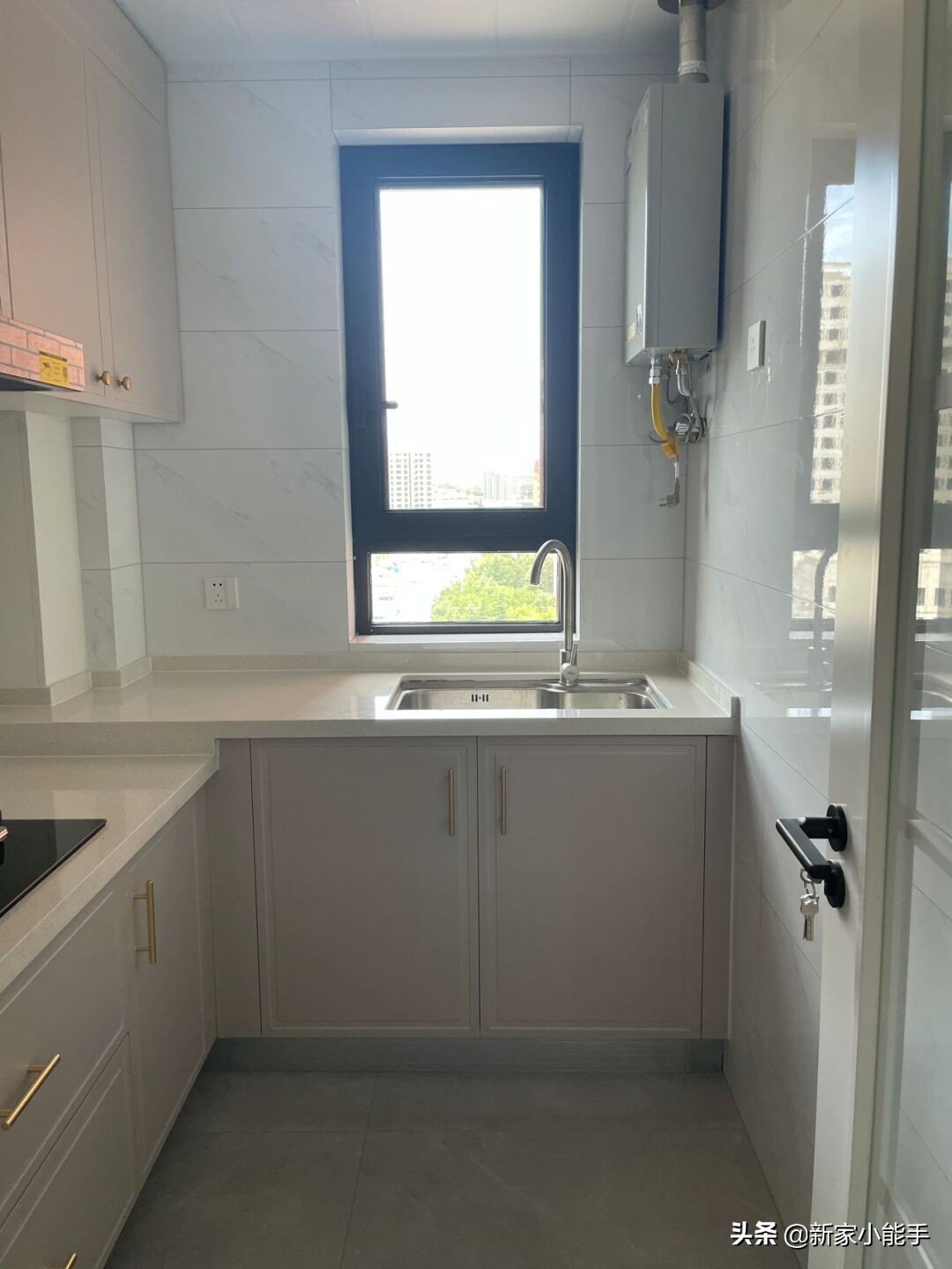 不懂裝潢別亂來，看她家新房，全屋網紅色，還沒家具就很漂亮了