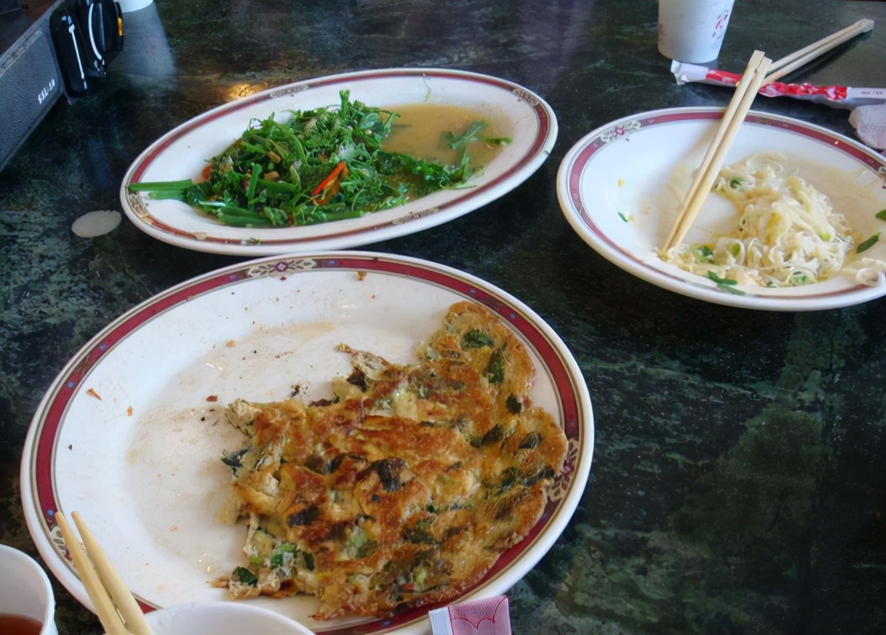 隔夜水、隔夜茶、隔夜菜、隔夜肉，哪个不可以吃？医生讲出了实情